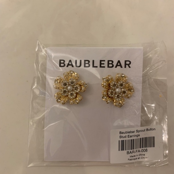 NWT Baublebar Sprout Button Earrings - Picture 2 of 2